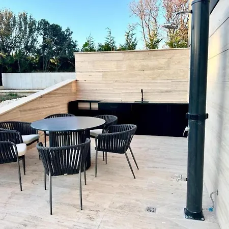 Daire Seaside Luxury Apartmenthouse Infinity Blue Zadar