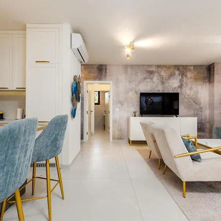 Seaside Luxury Apartmenthouse Infinity Blue