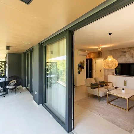 Seaside Luxury Apartmenthouse Infinity Blue Daire